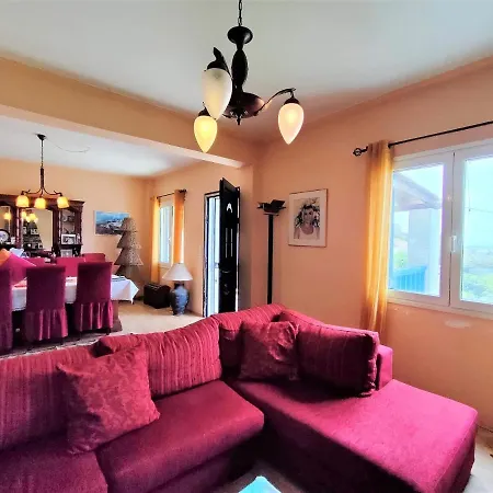 Batsi Bay View Maisonette * Ándros