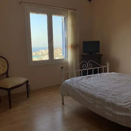 Batsi Bay View Maisonette Ferienhaus